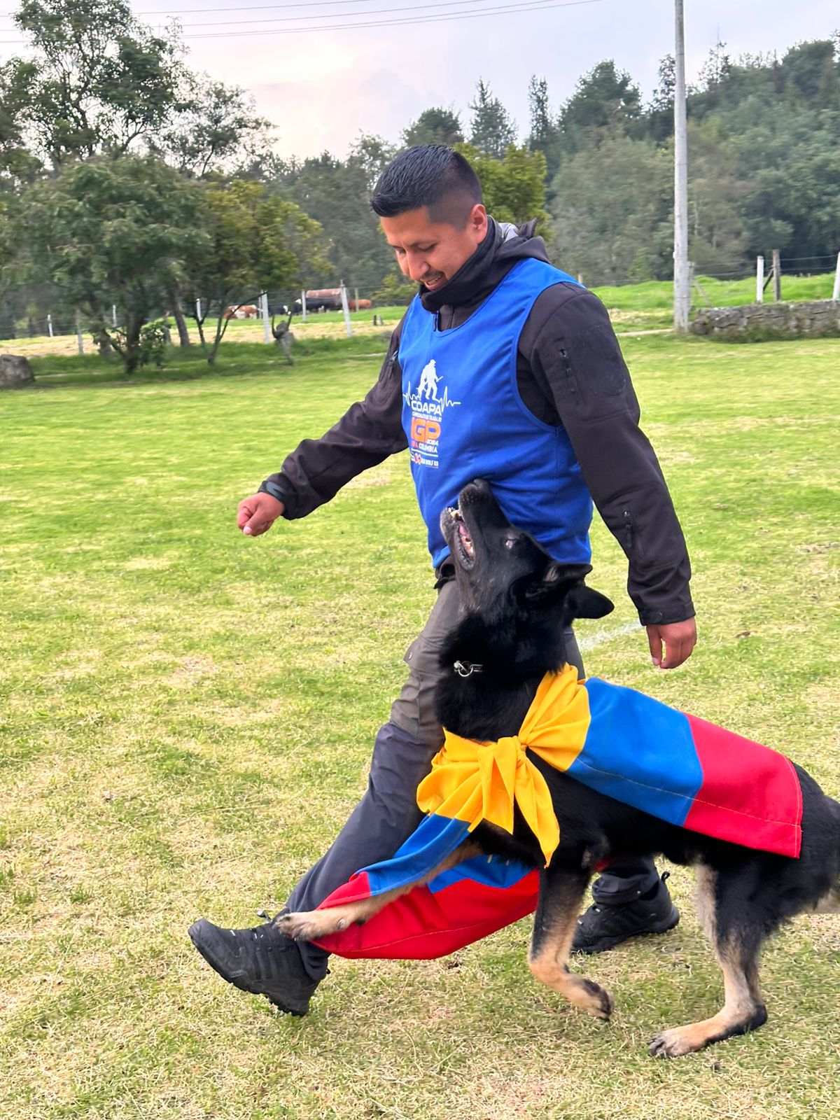 Geovanny Patricio Peralta Criollo, entrenador profesional de Delta K9